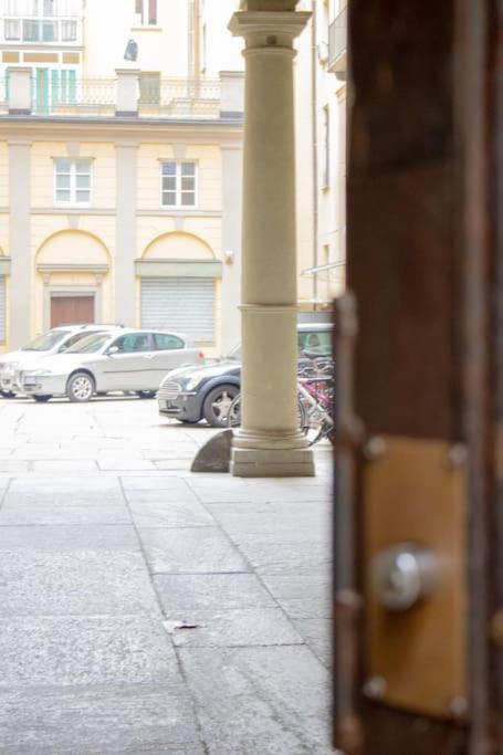Centro Deluxe Suite Con Wi-Fi E Netflix Turin Exteriör bild
