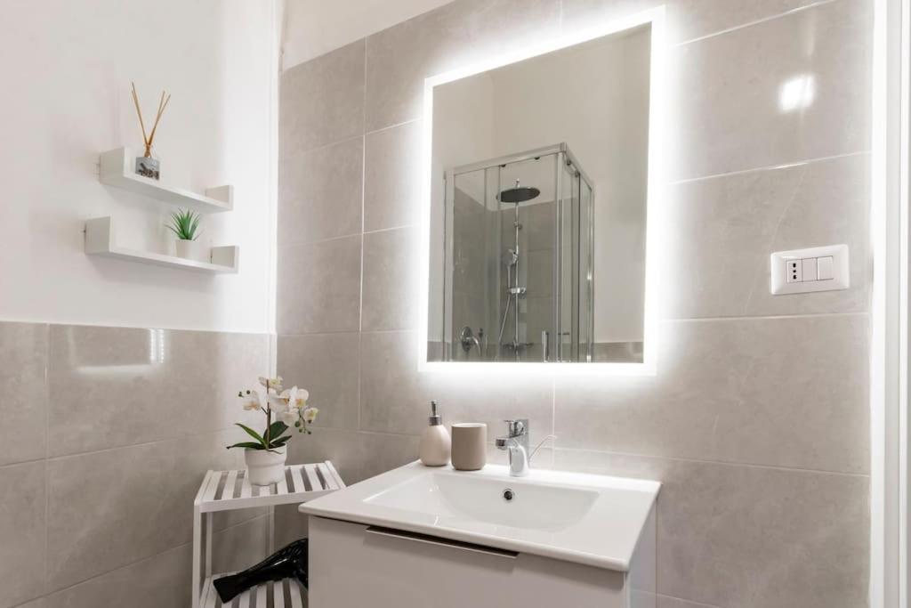 Centro Deluxe Suite Con Wi-Fi E Netflix Turin Exteriör bild